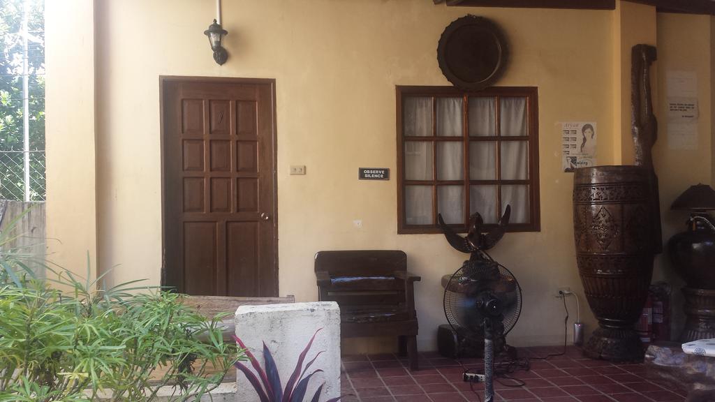 Casa Aviara Resort & Hotel Puerto Galera Ngoại thất bức ảnh