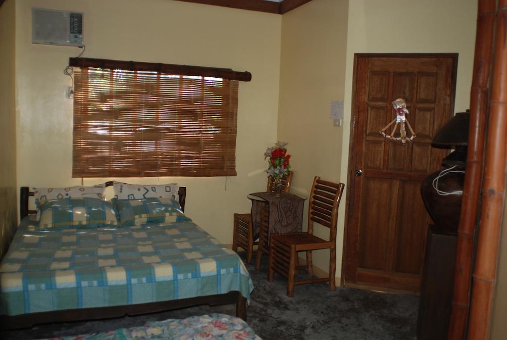Casa Aviara Resort & Hotel Puerto Galera Phòng bức ảnh